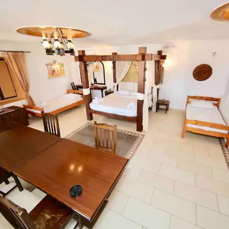 Dodo's Perivolos Отель 3*